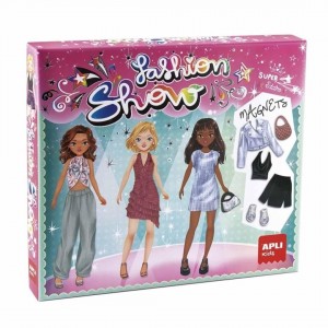 MAGNETIC FASHION SHOW